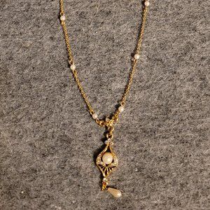 Vintage 1928 gold and pearl necklace cubic zirconia highlight Perfect condition